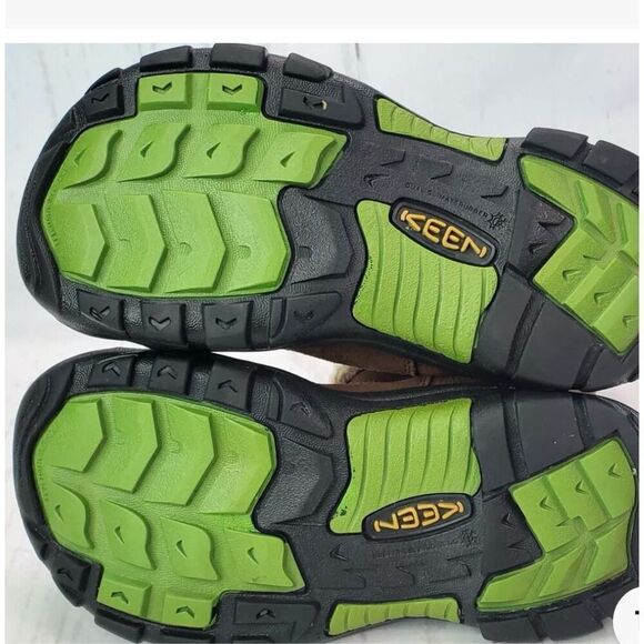 Keen Dry Suede Sherpa Lined Boots, Girls Size 13 Slip Water Resistant Side Zip U - Picture 4 of 5